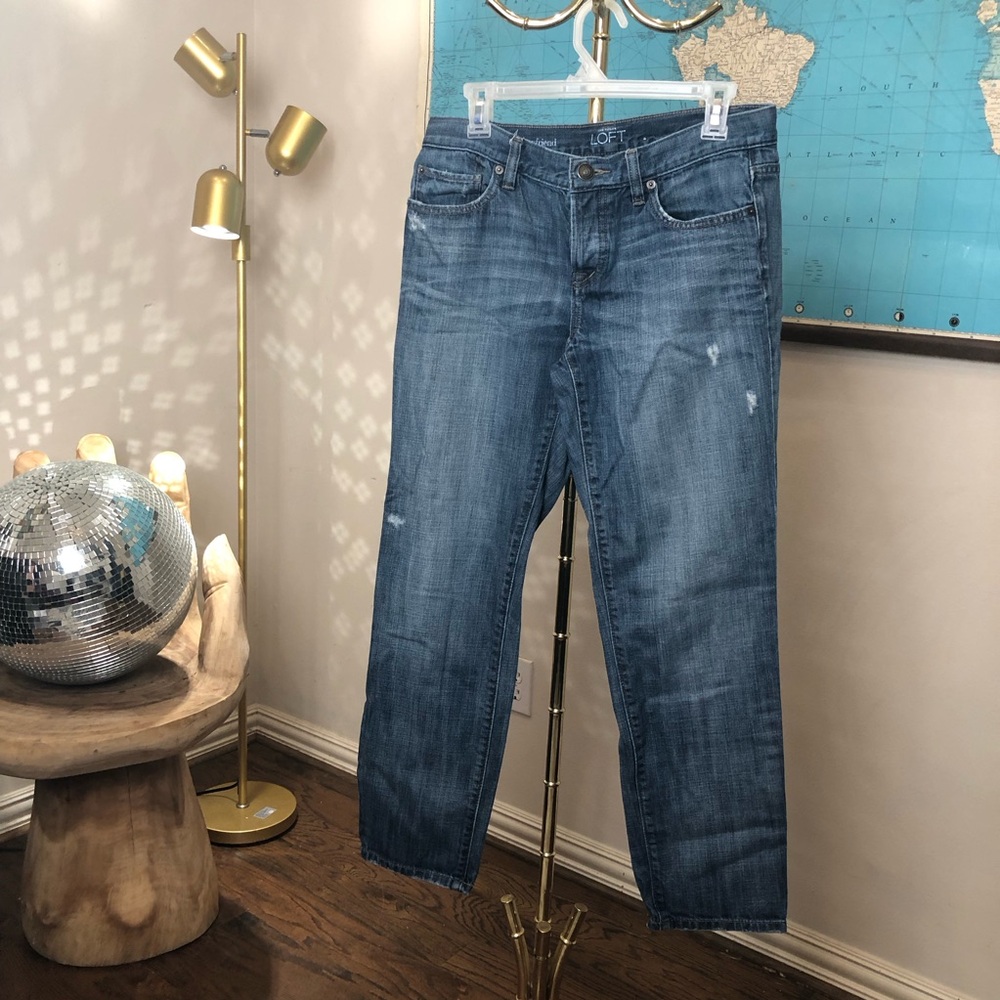 Loft boyfriend distressed jeans size 4